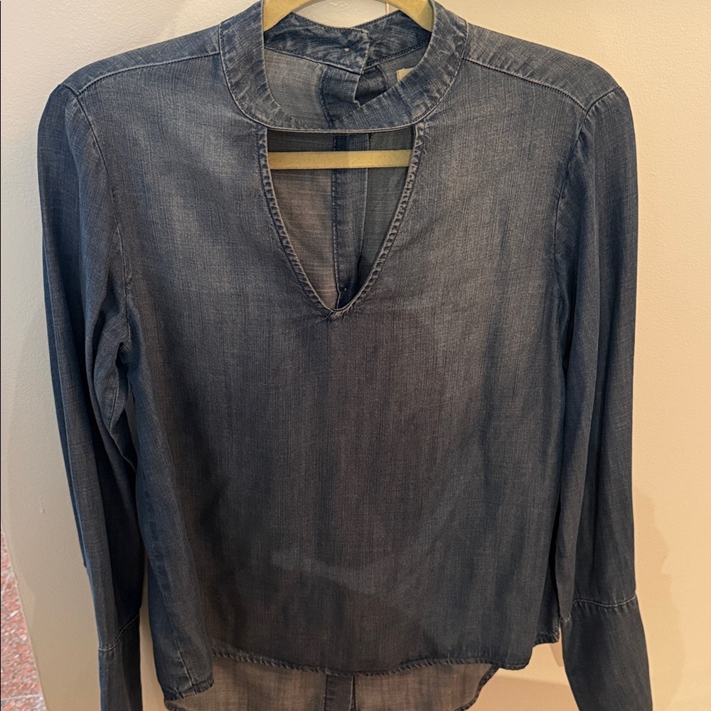 Bella Dahl Blue Denim-Look Keyhole Tunic